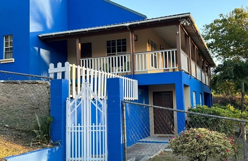 Saint John Parish Apartamento | Cozy studio with WiFi, AC, kitchen in tranquil Cedar Valley Gardens