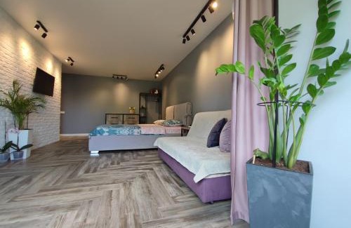 Solomjanskyj Apartamento | Cozy studio 10 minutes to Central Railway Station