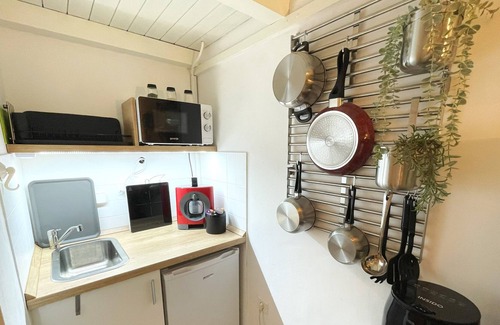 Vizivaros Apartamento | Cozy studio apartment in the center of Budapest, close to the metro.