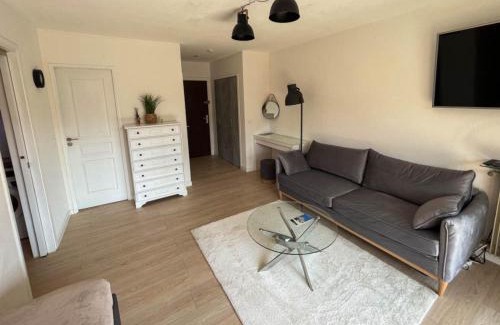 Riou - Petit Juas - Av de Grasse Apartamento | Cozy studio apartment in Cannes - AC-Self check-in