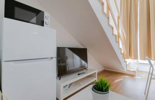Erzsebetvaros Apartamento | Cozy studio apartment in Akacfa street Budapest