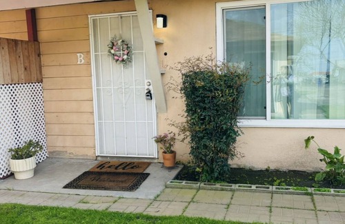 Hanford Apartamento | Cozy Studio B