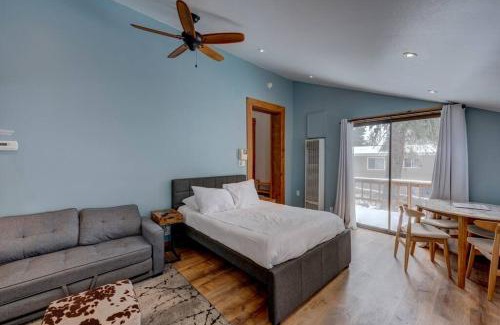 Incline Village Apartamento | Cozy Studio Cabin Retreat with Spacious Outdoor Deck, contact us for price drop