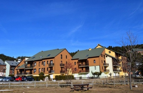 Pyrenees 2000 Apartamento | Estudio Cabina, Ideal para 3, Cerca de Pistas de Esquí, Mascotas Bienvenidas