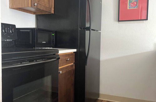 Panorama Heights Condominio | Cozy studio condo with pool, garage, and spa in amazing Boulder Colorado