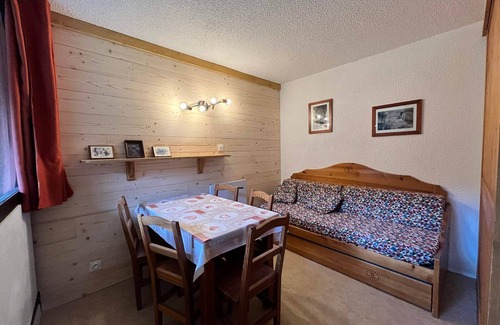 Val Cenis Apartamento | Estudio acogedor en pistas de esquí con balcón y vistas al sur