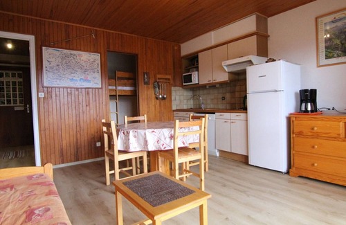 Jeux Apartamento | Acogedor estudio para 4 en pleno centro, cerca de pistas de esquí – Alpe d'Huez