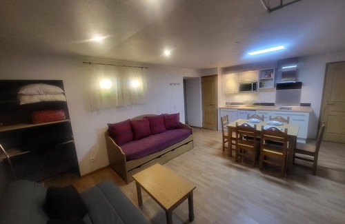 Montgenevre Apartamento | Estudio acogedor para 4 personas en pistas con WiFi en Montgenèvre
