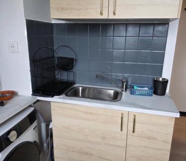 Cosne-Cours-sur-Loire Apartamento | Cozy studio, 5 min from Cosne train station, 3rd floor