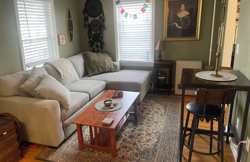 Marblehead Apartamento | Cozy studio in charming Marblehead.