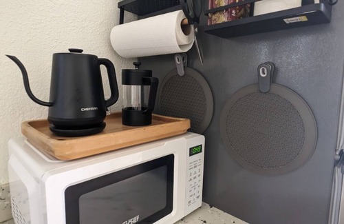 Vallejo Apartamento | Cozy studio in lovely Vallejo with WiFi access