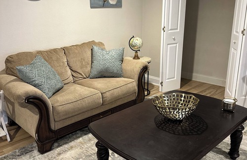 Johnson City Apartamento | Cozy studio in peaceful Johnson City- Central to all