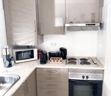 Quinta do Anjo Apartamento | Cozy studio in Quinta do Anjo 48 m² with shared sauna