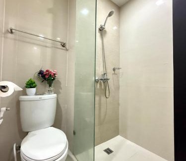 Salcedo Village Apartamento | Cozy Studio in Salcedo Village Makati
