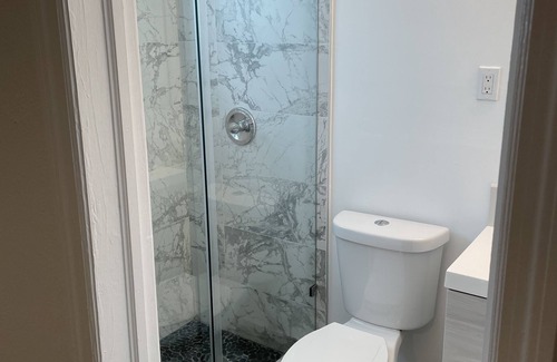 Wynwood Art District Apartamento | Cozy Studio in Wynwood with private entrance & private bathroom