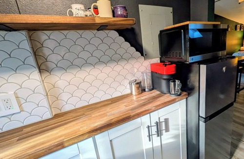 Capitol Hill Casa | Cozy Studio near CSU & Old Town