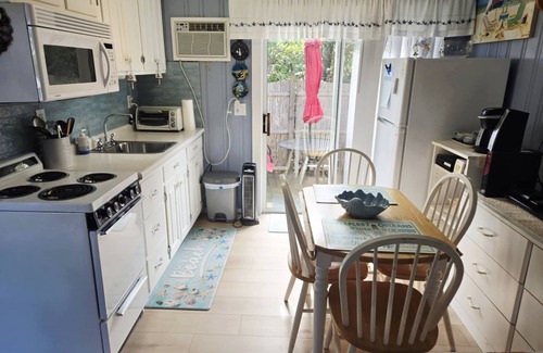 Dennis Port Apartamento | Acogedor estudio a solo 3/10 de una milla de Nantucket Sound, WIFI gratuito