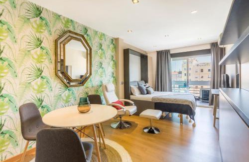 Chueca Apartamento | Cozy studio overlooking Pedro Zerolo Square