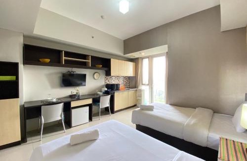 Hegarmanah Apartamento | Cozy Studio Room No Kitchen at Skyland City Jatinangor Apartment By Travelio