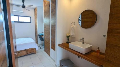 Colonia 5 de Diciembre Apartamento | Cozy studio steps from the beach and downtown