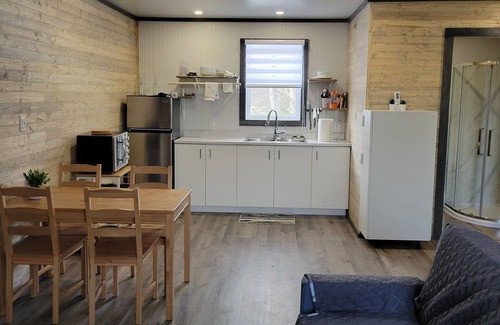 Vernon River Apartamento | Cozy Studio Suite, close to walking trail and golfing!!