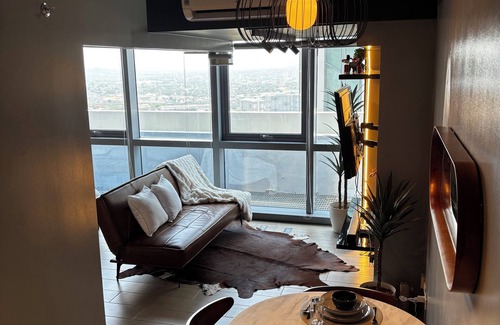 Bagumbayan Condominio | Cozy Studio unit with mountain view