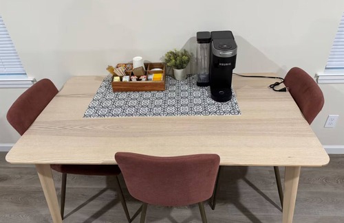 Ampere Apartamento | Cozy Studio w/Queen + Laundry