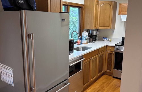 Vineyard Haven Apartamento | Cozy studio with AC,WiFi, full kitchen, private entry great for couples vacation
