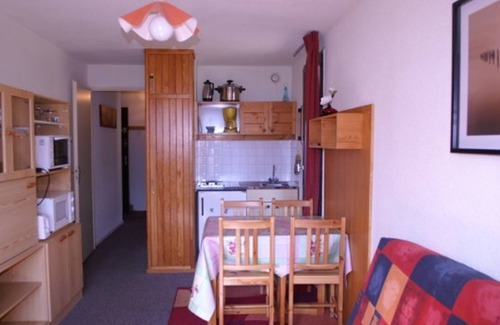 Le Pleynet Apartamento | Estudio en el Haut-Bréda con balcón, vistas, cerca de pistas y ESF