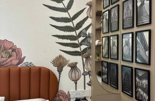 Mundhwa Apartamento | Cozy Studio with Premium Interiors-WiFi,AC,SmartTv