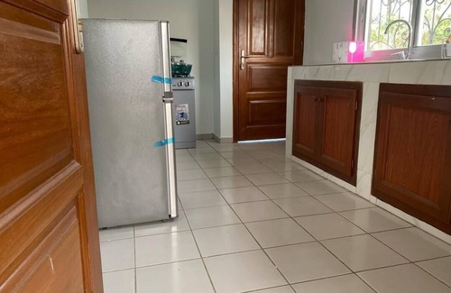 Yaounde Apartamento | Cozy studio with WiFi and AC in Odza Borne 12, Yaoundé