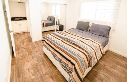 Wilshire Apartamento | Cozy Stylish 1-Bedroom In Hollywood With Free Gated Parking