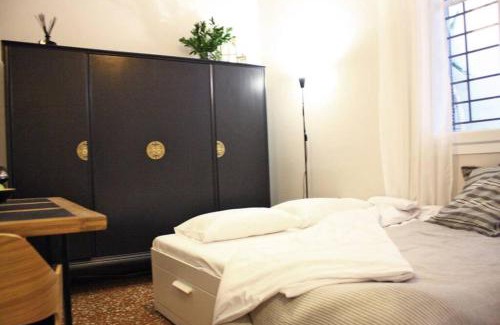 Athens Apartamento | COZY Stylish Apt., 800m to METRO, 2min to Highway