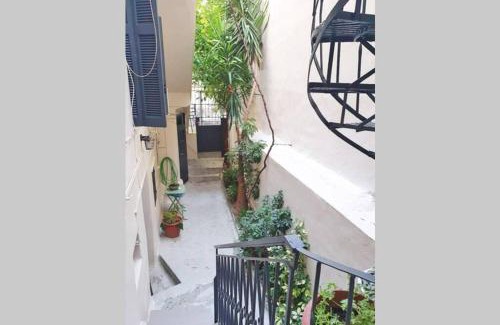 Athens Apartamento | COZY Stylish Apt., 800m to METRO, 2min to Highway
