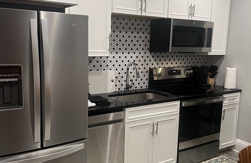 Pascagoula Apartamento | Cozy Stylish Executive Studio, Great Downtown Pascagoula Location