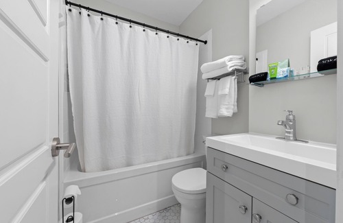 North End Apartamento | Cozy Suite Downtown Halifax *Free Parking*
