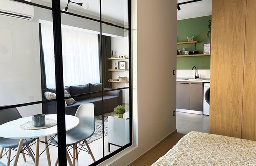 Sofia Apartamento | Cozy suite near Eagle’s Bridge