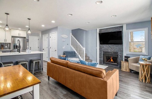South Gull Lake Casa | Cozy Suite on Gull Lake