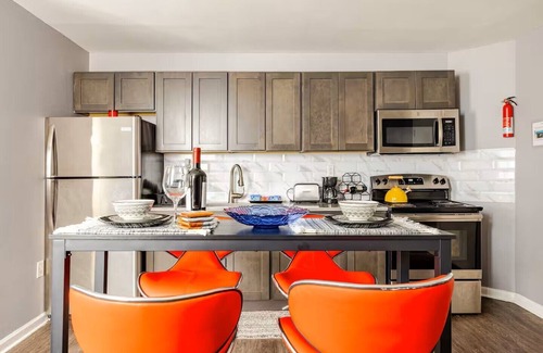 West Orange Apartamento | Cozy Suite Private 1-bedroom apartment with WiFi, AC in wonderful West Orange