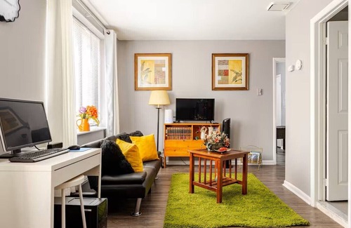 West Orange Apartamento | Cozy Suite Private 1-bedroom apartment with WiFi, AC in wonderful West Orange