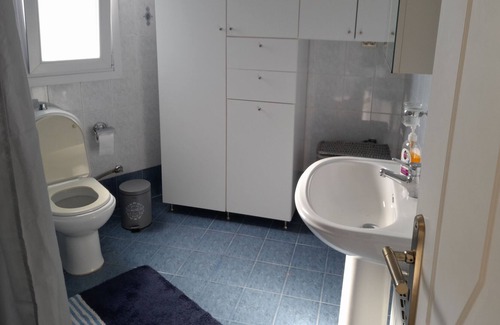 Porto Rafti Villa | Cozy Suites by the Sea
