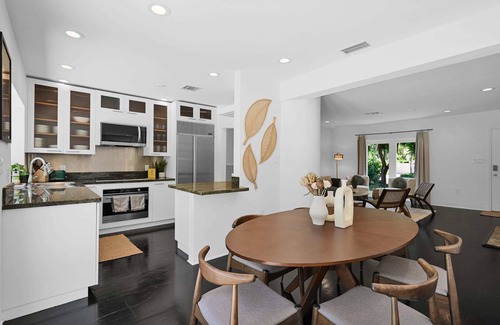 Southwest Coconut Grove Casa | Cozy Summer Estate, Prime Location, Pool, Private