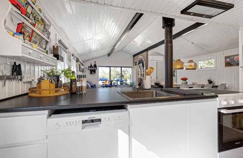 Helberskov Strand Casa | Cozy summerhouse in an incredibly scenic location