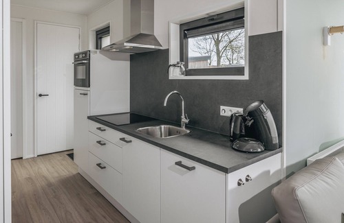 Wijdenes Casa | Lodge confortable con microondas, cerca Markermeer