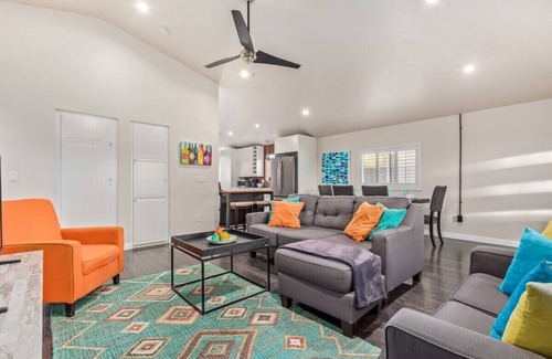 Coronado Casa | Posh Phoenix Pad en Coveted Coronado Park a solo minutos del centro de la ciudad