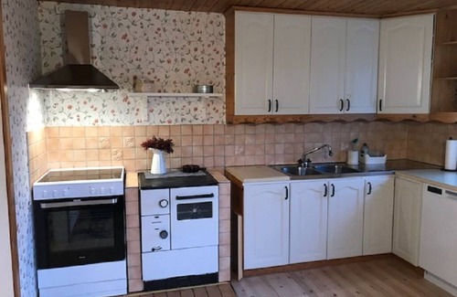 Amal Casa | Cozy Swedish forest farm -Marie- in a secluded location