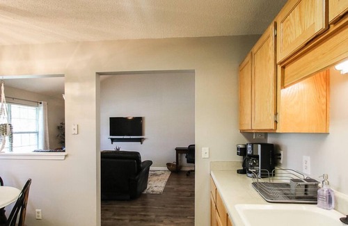 Richmond Hill Casa | Cozy Sweet Tea Home, Pets+Short Drive to Savannah