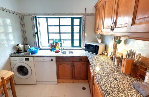 Cacilhas Apartamento | T1 Cacilhas – Balcony & River View, Almada, Lisbon