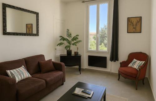 Riou - Petit Juas - Av de Grasse Apartamento | Cozy T2 Riviera apartment