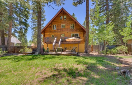 Carnelian Bay Cabina | Cozy Tahoe Cabin for Ski & Lake